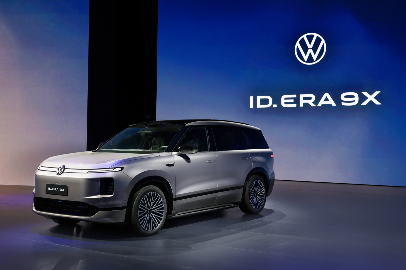 SMALL_78259084430110046147